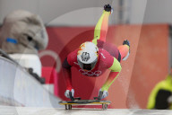 FEATURE - Pix of the Day: Bilder des Tages