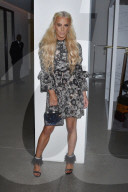 PEOPLE - New York Fashion Week: Promis bei Anna Sui 