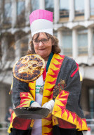 FEATURE -  Pancake Rennen in Grossbritannien