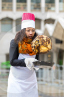 FEATURE -  Pancake Rennen in Grossbritannien