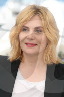 PORTRAIT - Emmanuelle Seigner 