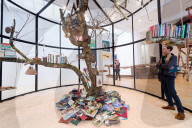 NEWS - London: Mark Dion: 'Theatre of the Natural World' in der Whitechapel Gallery