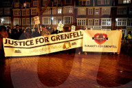 NEWS - London: Allmonatlicher Schweigemarsch für die Opfer von Grenfell