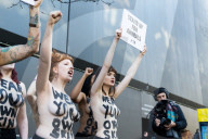 NEWS - PETA Flash Mob zum Auftakt der London Fashion Week
