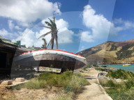 NEWS - Zu arm: Auch fünf Monate nach Sturm "Irma" ist auf Sint Maarten  noch alles zerstört