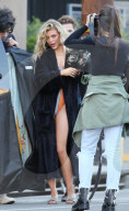 EXKLUSIV - AnnaLynne McCord zeigt Bademode am Beach in Los Angeles
