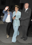 PEOPLE -  Brit Awards: Promis feiern an den After-Parties