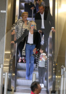 PEOPLE - Johnny Hallyday mit Laeticia und Elyette Boudou