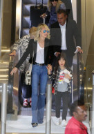 PEOPLE - Johnny Hallyday mit Laeticia und Elyette Boudou