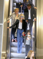 PEOPLE - Johnny Hallyday mit Laeticia und Elyette Boudou