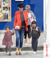 PEOPLE - Johnny Hallyday mit Laeticia und Elyette Boudou