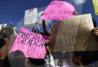 NEWS - Florida: Massenproteste für ein schärferes Waffengesetz