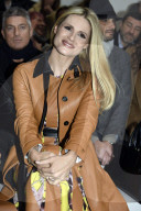 PEOPLE - Mailand Fashionweek: Michelle Hunziker mit Tomaso und weiteren Promis bei Trussardi