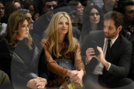 PEOPLE - Mailand Fashionweek: Michelle Hunziker mit Tomaso und weiteren Promis bei Trussardi
