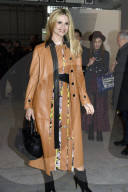 PEOPLE - Mailand Fashionweek: Michelle Hunziker mit Tomaso und weiteren Promis bei Trussardi