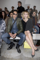 PEOPLE - Mailand Fashionweek: Michelle Hunziker mit Tomaso und weiteren Promis bei Trussardi