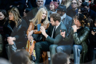 PEOPLE - Mailand Fashionweek: Michelle Hunziker mit Tomaso und weiteren Promis bei Trussardi