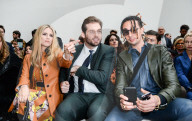 PEOPLE - Mailand Fashionweek: Michelle Hunziker mit Tomaso und weiteren Promis bei Trussardi