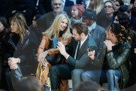 PEOPLE - Mailand Fashionweek: Michelle Hunziker mit Tomaso und weiteren Promis bei Trussardi
