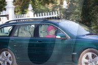 PEOPLE - Queen Elizabeth fährt ohne Prinz Philip zur Kirche