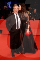 PEOPLE - Berlinale: Promis an der Abschlussgala