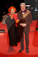 PEOPLE - Berlinale: Promis an der Abschlussgala