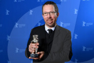 PEOPLE - Berlinale: Promis posieren an der Abschlussgala