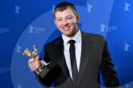 PEOPLE - Berlinale: Promis posieren an der Abschlussgala