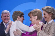 NEWS - Angela Merkel am 30. Parteitag der CDU