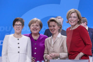 NEWS - Angela Merkel am 30. Parteitag der CDU