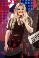 PEOPLE - Beatrice Egli zu Gast bei 'Meine Schlagerwelt - Die Party' mit Ross Antony