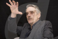 PORTRAIT - Jeremy Irons