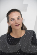PORTRAIT - Alicia Vikander
