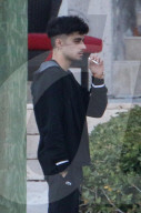 EXKLUSIV - Zayn Malik raucht in Miami