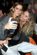 PEOPLE - Paris Fashion Week: Promis bei Isabel Marant 