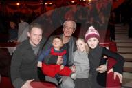 PEOPLE - Promis an der Premiere des Zirkus Krone in München