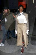 PEOPLE - Promis an der Fashion Week in Paris