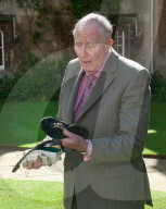 PEOPLE - Roger Bannister ist im Alter von 88 Jahren gestorben