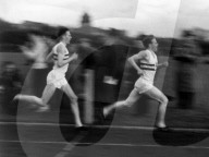 PEOPLE - Roger Bannister ist im Alter von 88 Jahren gestorben
