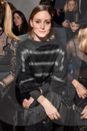 PEOPLE - Promis bei der Elie Saab Modenschau