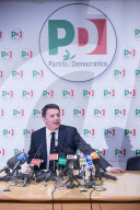 NEWS - Italien: Matteo Renzi tritt als Parteichef zurück