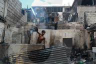 NEWS - Philippinen: Brand in einem Slum in Quezon City