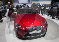 NEWS - Eröffnung des Autosalon in Genf