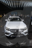 NEWS - Eröffnung des Autosalon in Genf