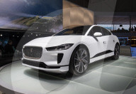 NEWS - Eröffnung des Autosalon in Genf