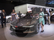 NEWS - Eröffnung des Autosalon in Genf