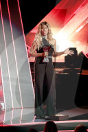 PEOPLE - iHeart Radio Music Awards - Die Show