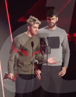PEOPLE - iHeart Radio Music Awards - Die Show
