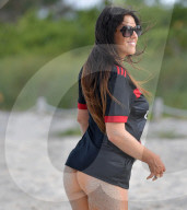 PEOPLE - Beach-Ball Ã  la Claudia Romani