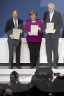 NEWS - Berlin: Unterzeichnung des neuen Koalitionsvertrages